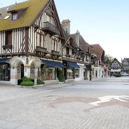 Les Marinas-17 By Interhome * Deauville