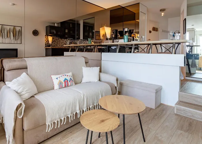 Apartament Les Marinas-17 By Interhome