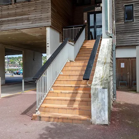 Apartmán Les Marinas-17 By Interhome